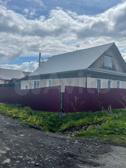 Дом 54 м² на участке 8 сот.