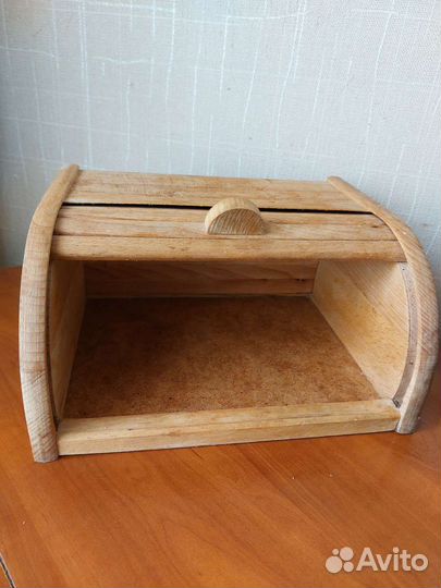 Хлебница деревянная