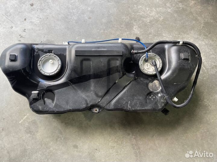 Топливный бак в сборе Bmw X3 E83 M54B30 2005