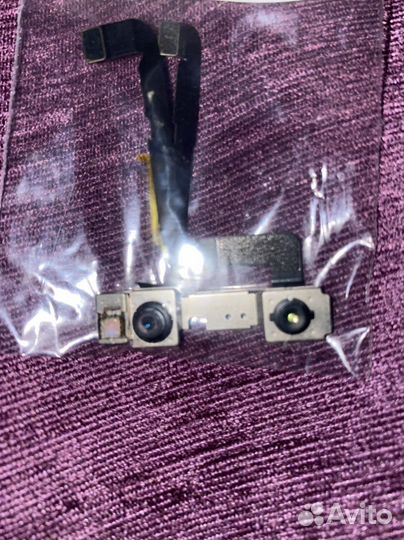 Фронтальная камера iPhone 11 pro