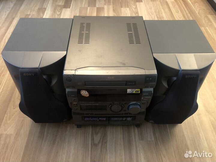 Музыкальный центр sony