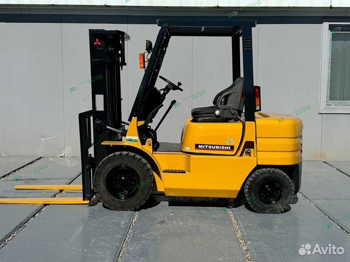 Вилочный погрузчик Mitsubishi FG25D, 2012