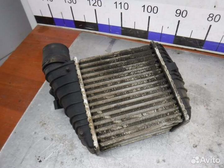 Интеркулер Volkswagen Golf 4 AHF 1999