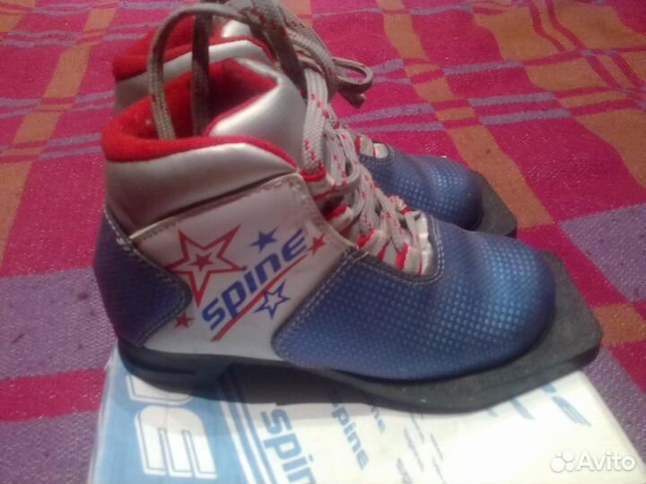 Ботинки лыжные 31р