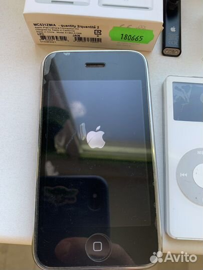 iPhone 3G, iPad 2 16gb
