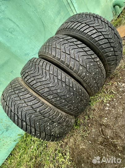 Yokohama Ice Guard IG65 215/65 R17 108T