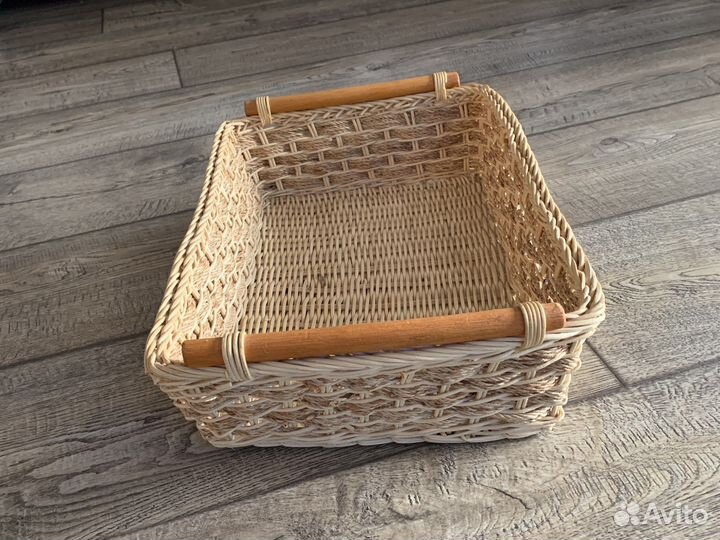 Корзина плетеная