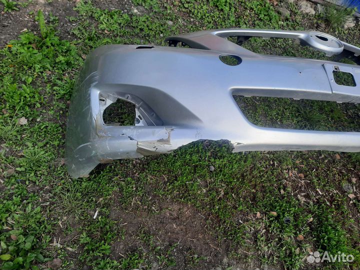 Бампер передний на тойота корола