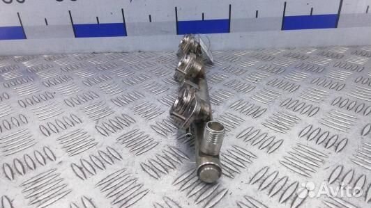 Топливная рампа бензиновая mercedes benz M-class W