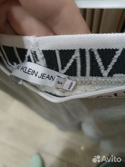 Спортивные штаны calvin klein 14лет