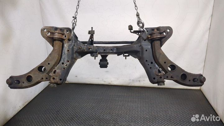 Балка подвески передняя Mazda 626, 1993