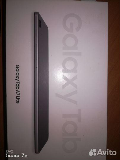 Продам планшет Samsung galaxy Tab A7