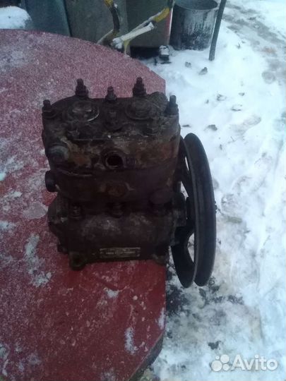 Компрессор на ЗИЛ 130