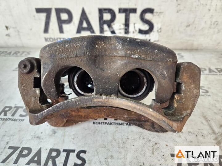 Суппорт передний левый mazda bongo friendee