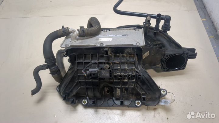 Коллектор впускной Skoda Rapid, 2013