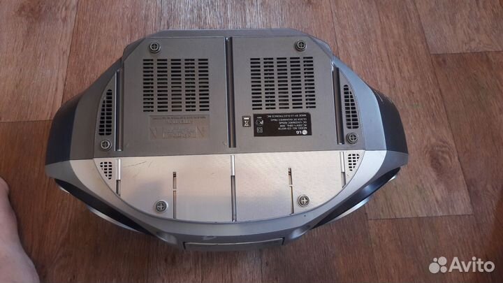 LG CD-M373X магнитофон CD радио AM/FM
