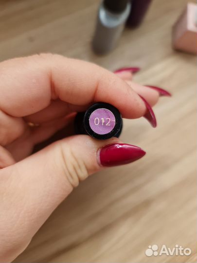 Лак для ногтей