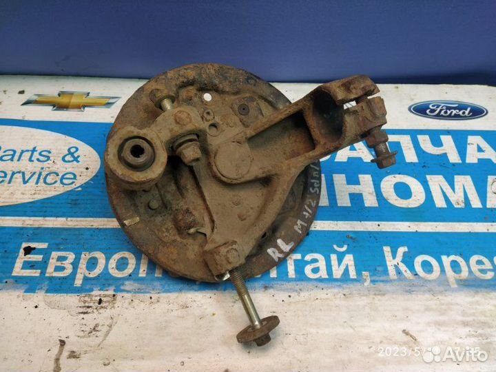 Цапфа задняя левая Ford Mondeo 3.0 92-96