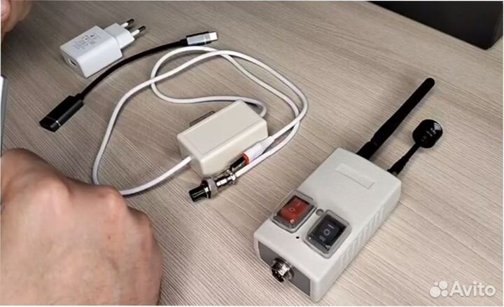 Персональный обнаружитель детектор дронов и бпла