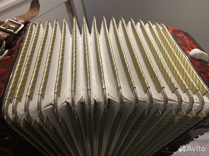 Аккордеон Концертный Horch IV-120/41 (14/3168)