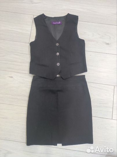 Форма школьная для девочки ростом 128-134см