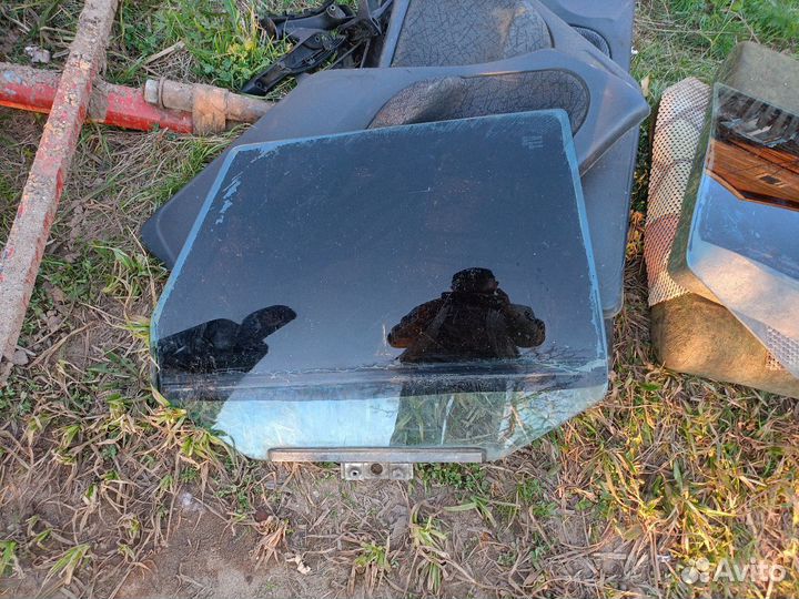 Стекла ваз 2114