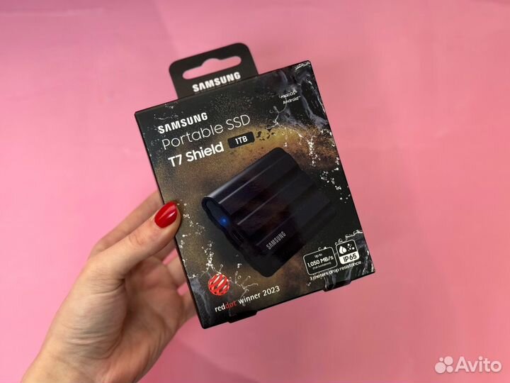 Samsung Portable SSD T7 Shield 1TB