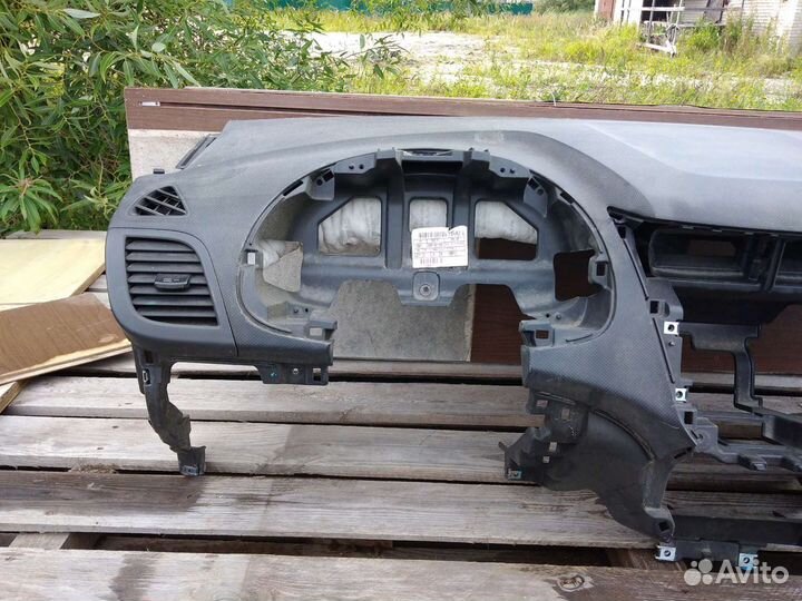 Торпедо хундай солярис под ремонт