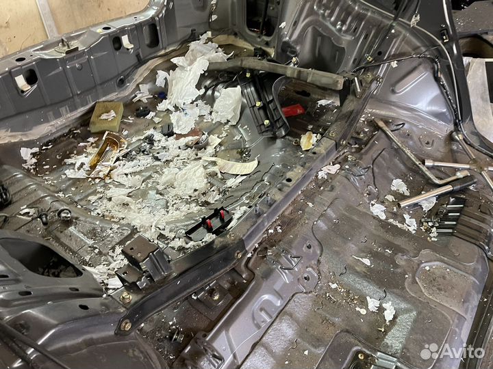 Кузов на mitsubishi outlander 1 cu аутлэндер