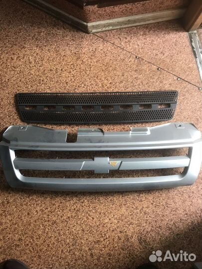 Решотка радиатора ваз 2123