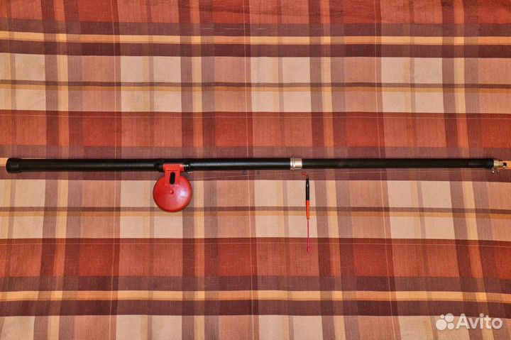 Телескопическая удочка СССР с катушкой и поплавком