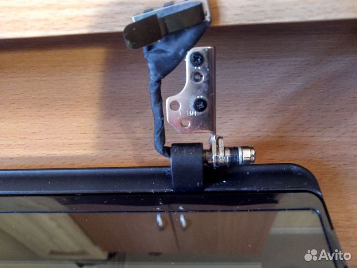 Крышка в сборе с сенсорной матрицей asus X200CA