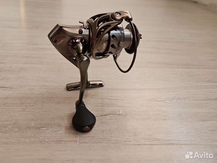 Катушка yolo vertix VT2000