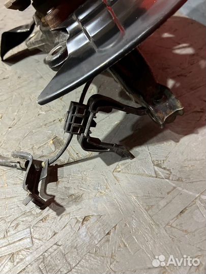 Кулак поворотный правый Lexus Rx 4 450Н long