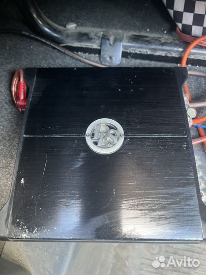 Сабвуфер с усилителем Dynamic State