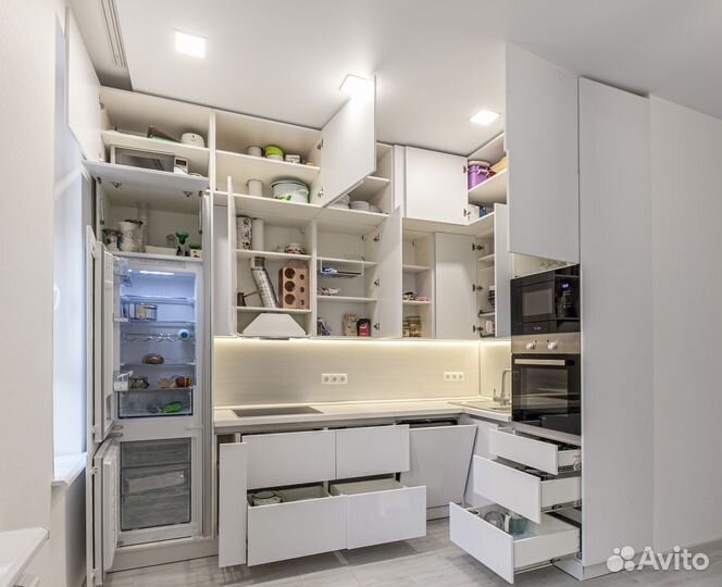 Кухня угловая. Кухни на заказ