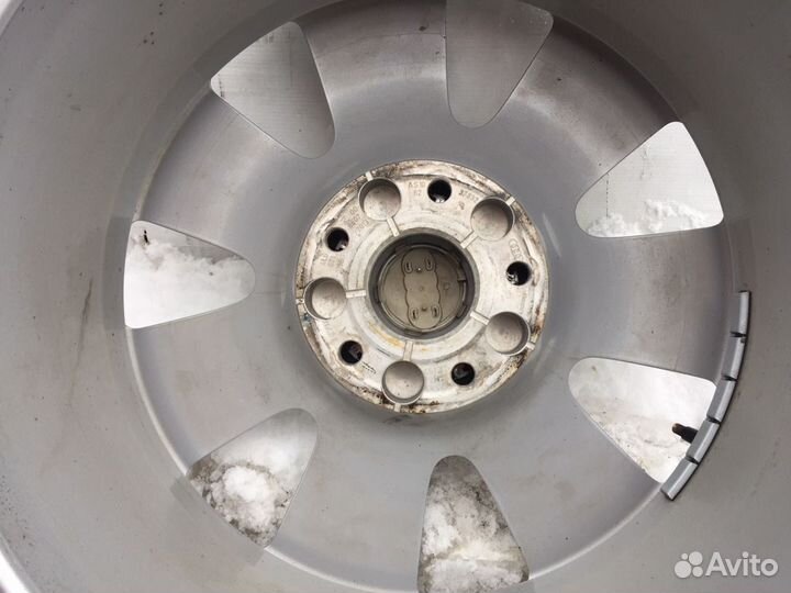 Комплект оригинальных дисков audi q7 r18