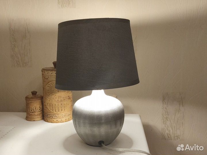 Абажур для настольной лампы
