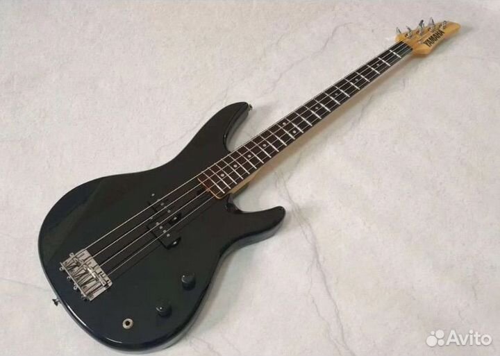 Бас-гитра Yamaha RBX250 1993г