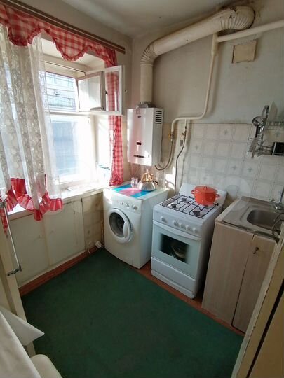 1-к. квартира, 32 м², 1/5 эт.