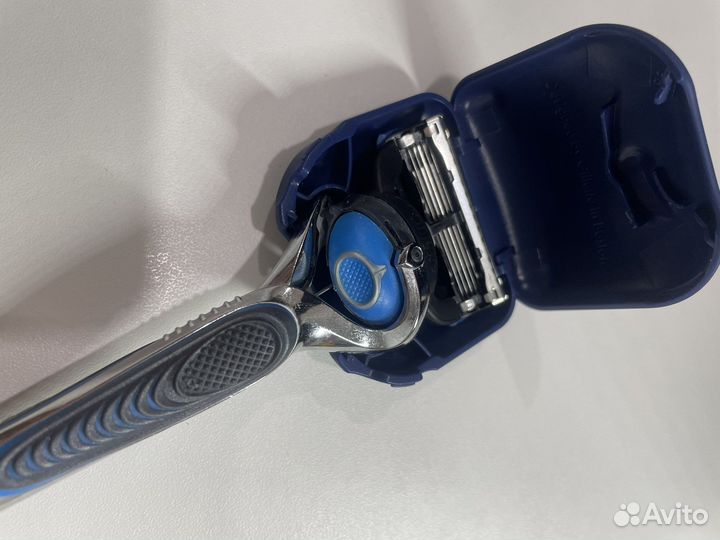 Бритва gillette