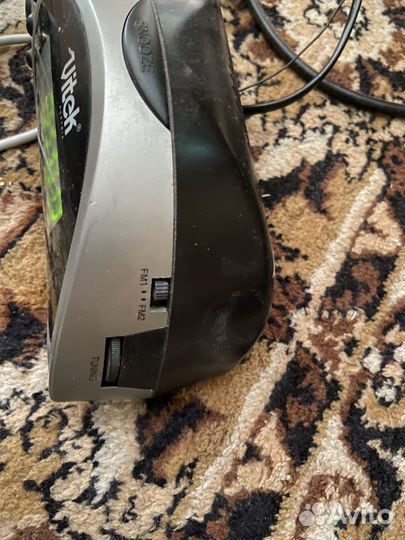 Радиобудильник vitek VT-3503