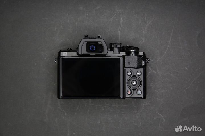 Olympus E-M10 Mark II обмен