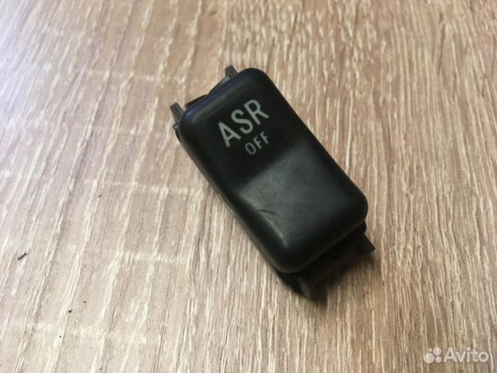 Кнопка ASR Mercedes W140