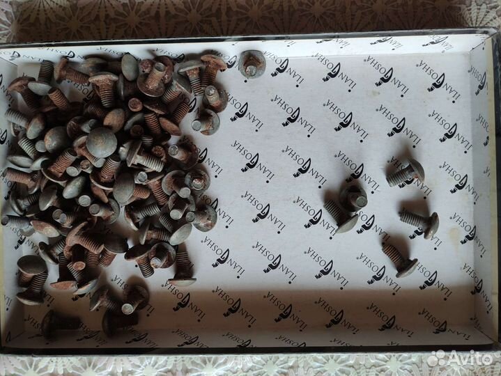 Болты, 95 штук