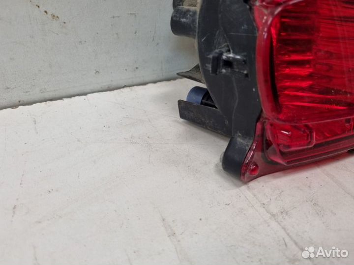 Фонарь противотуманный задний правый Toyota