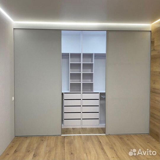 Шкаф купе стильный