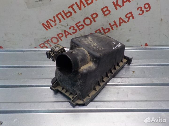 Корпус воздушного фильтра Джили Эмгранд EC7