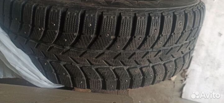 Bridgestone Ice Cruiser 7000 195/65 R15 91T