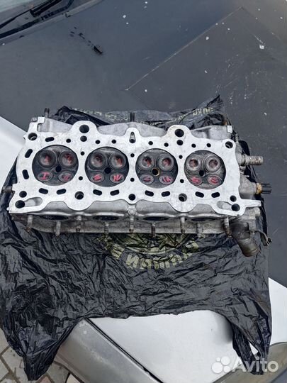 Головка блока цилиндров Honda d15b,карбюратор